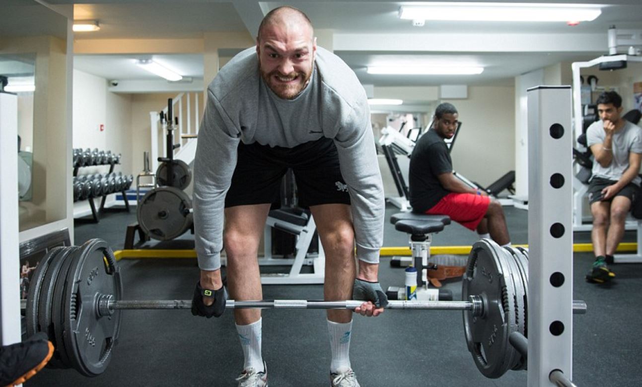 Tyson Fury Deadlifting