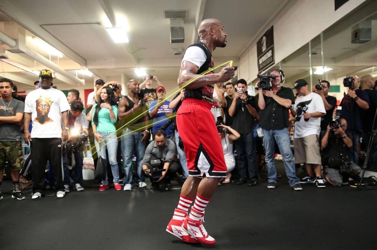 Floyd Mayweather Skipping