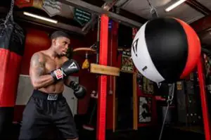Heavy Bag Vs Double End Bag – What’s Better For A Boxing Workout
